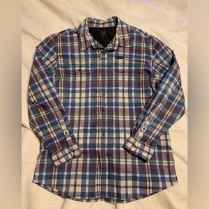 NWOT-  ATG All Terrain Gear by Wrangler men’s button down shirt